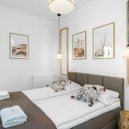 Na Podgorniku By Renters Prestige Apartment