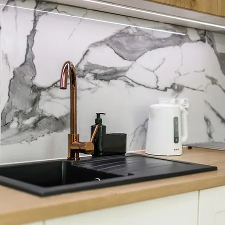 Na Podgorniku By Renters Prestige Lägenhet Poznań