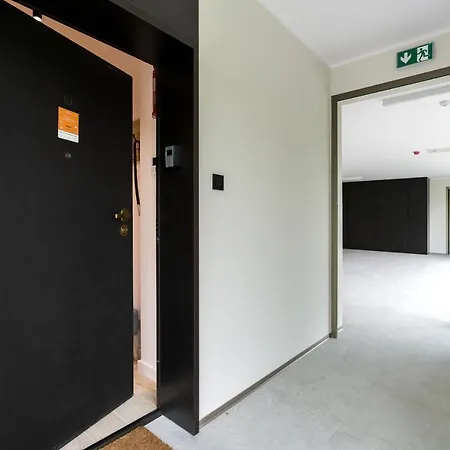 Lägenhet Na Podgorniku By Renters Prestige Poznań